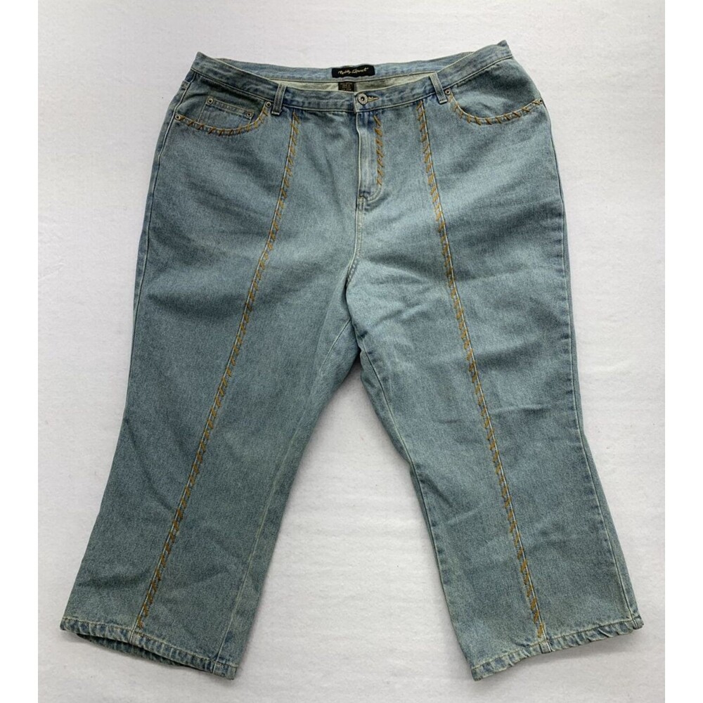 Ashley Stewart Capri Shorts Size 20 W Light Denim Wash Embellished Stitched Seam
